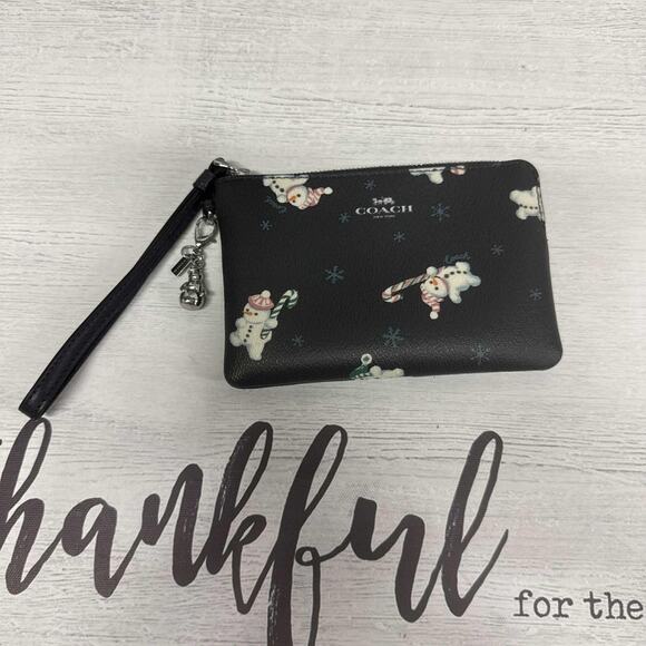 Coach Snowman Print Corner Zip Wristlet w/ Snowman Charm Creed # C7401 - Picture 1 of 9